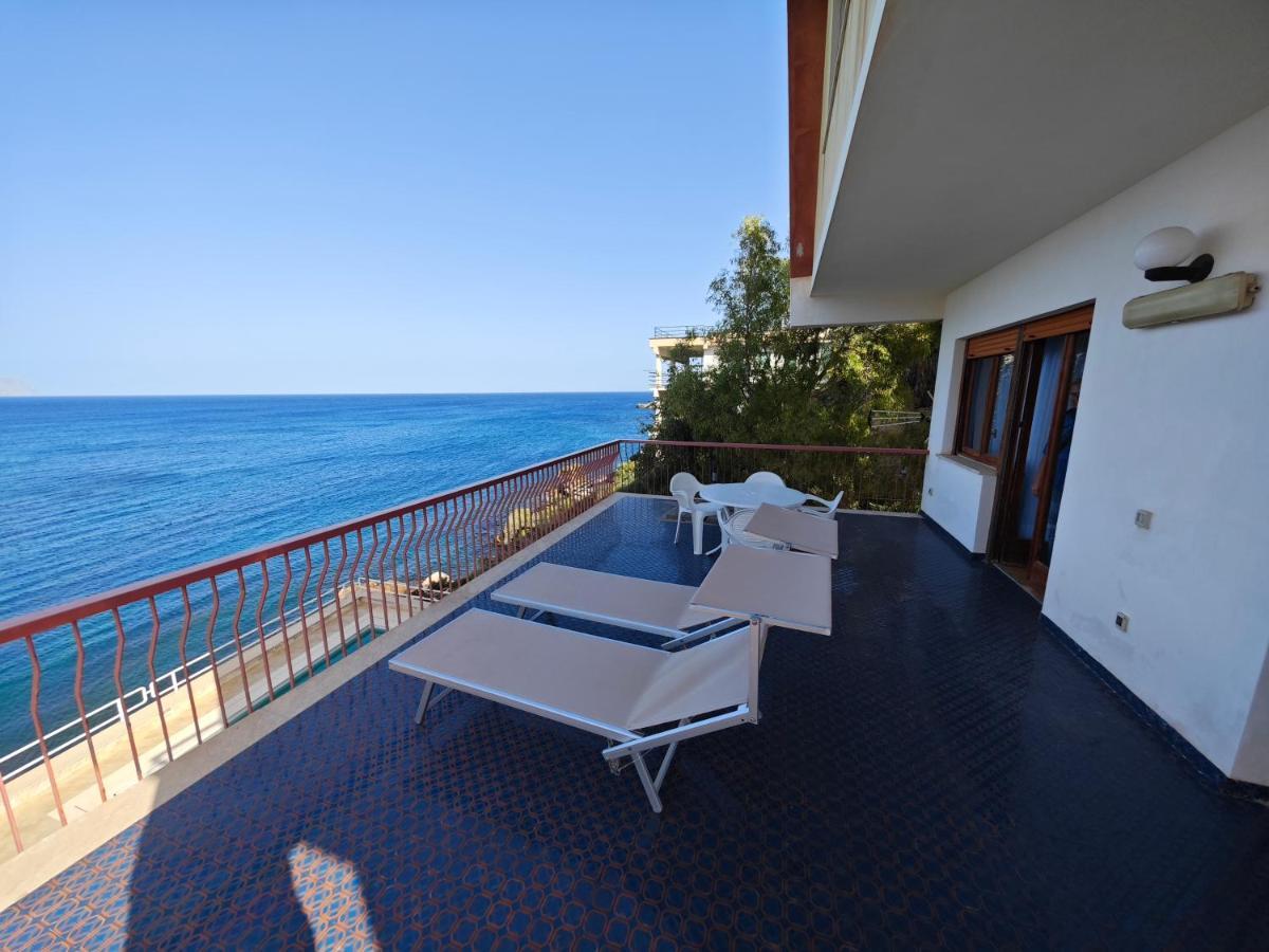 Sea Sicily View Lägenhet Bagheria Exteriör bild